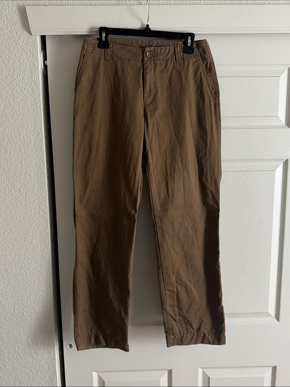 GAP Mid-Rise Clean Cut Pants